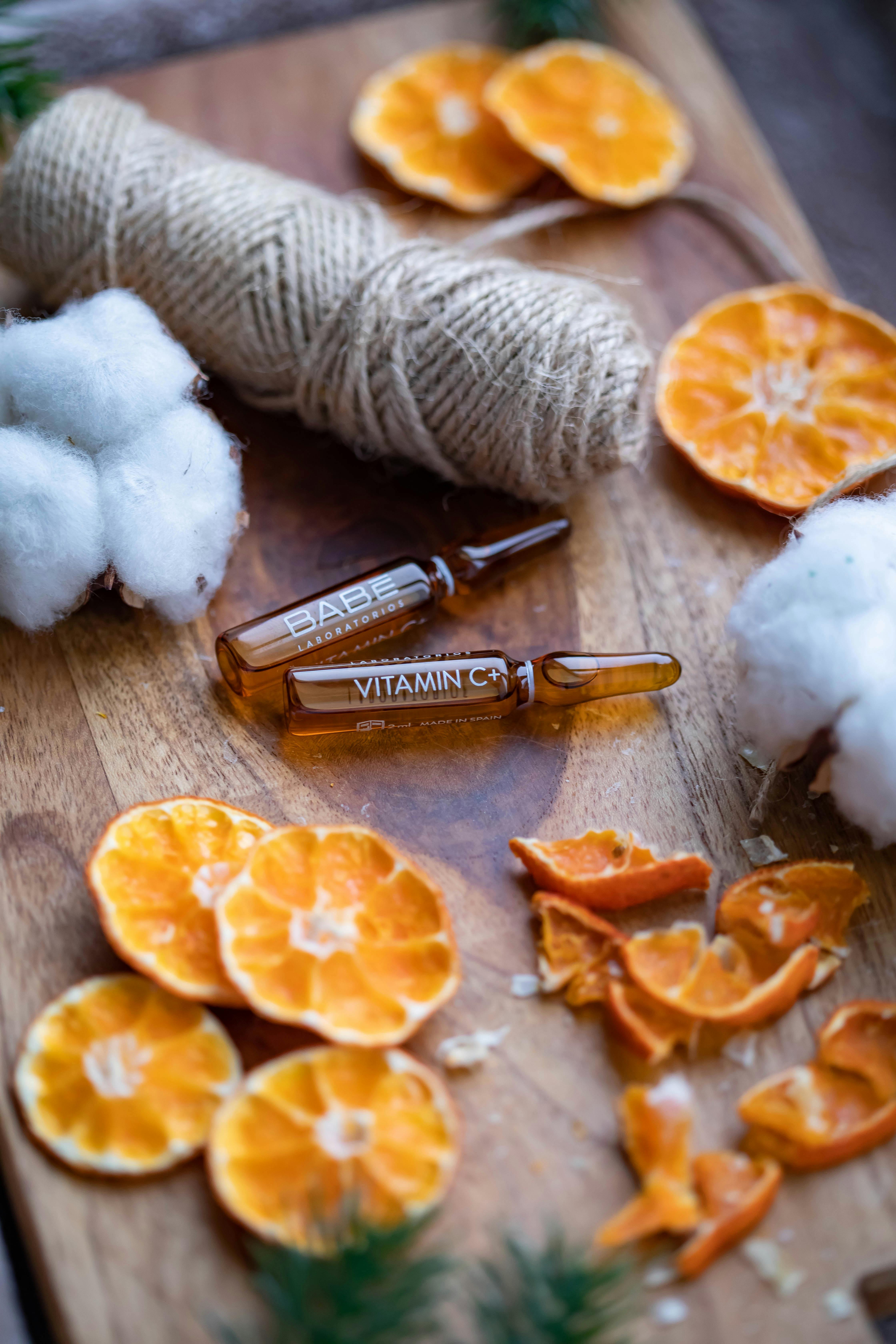 Vitamina C: como integrar sem irritar a pele